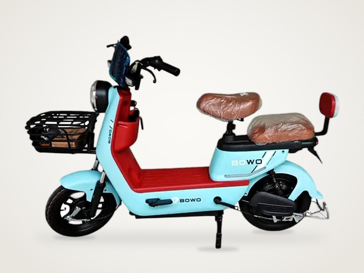 BOWO electric bike in light blue and red, a lucky draw prize